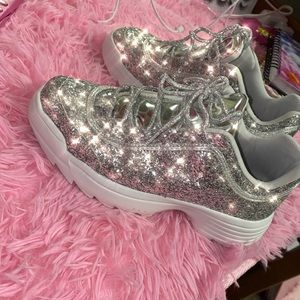 SILVER GLITTER Y2K CHUNKY SOLE SNEAKERS